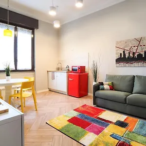 Primopiano - Ferrante Aporti Flats Appartement